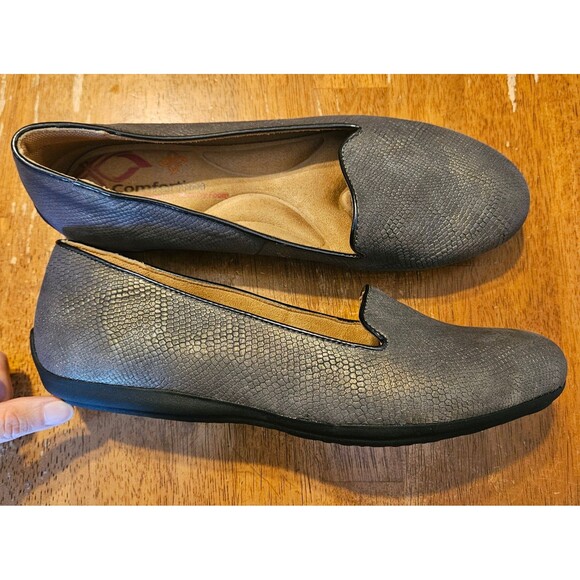 Comfortiva Mary Beth Comfort Loafers Size 8.5 Charcoal Lizard Print Grey Leather - Picture 2 of 7